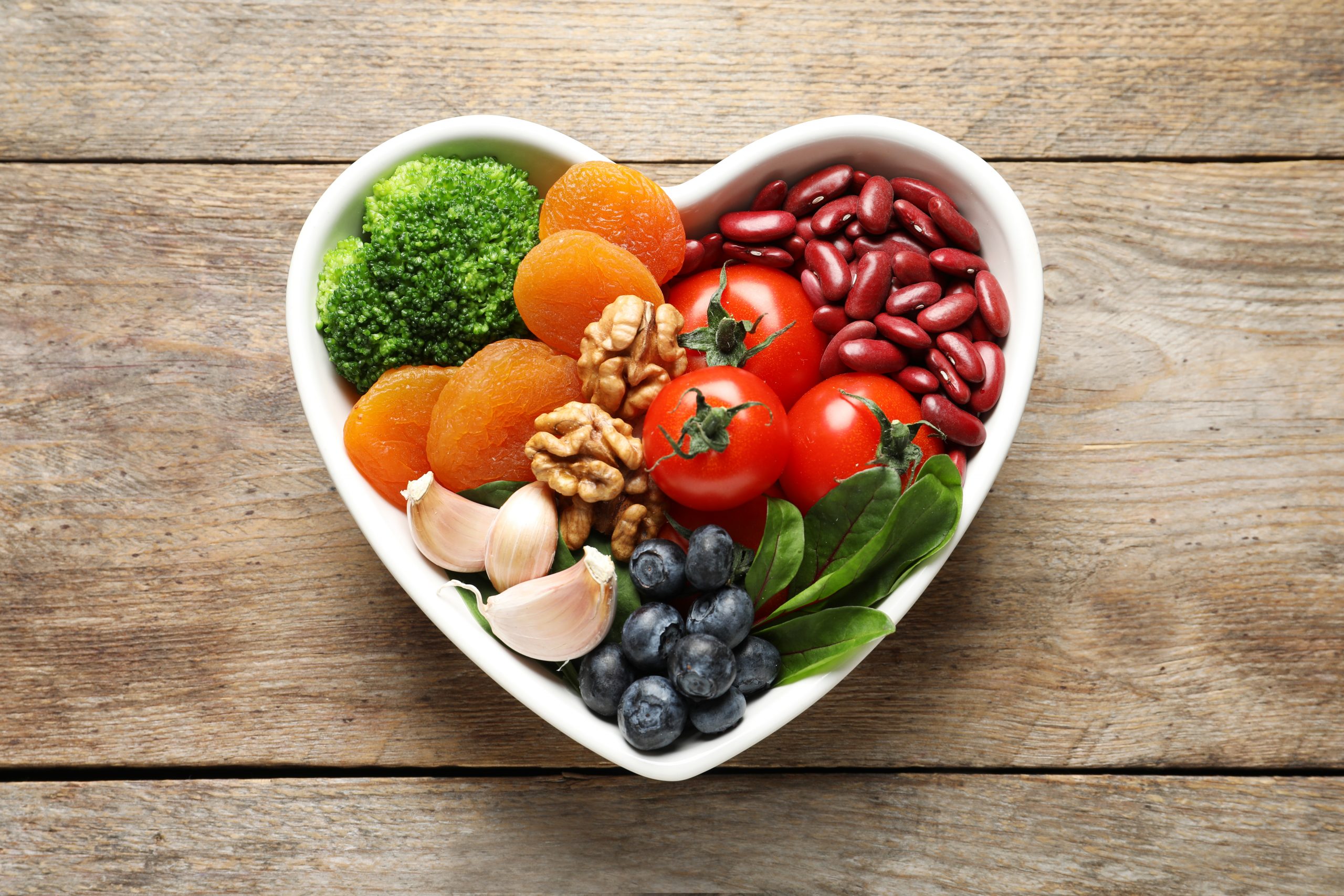 Блюда стол 10. Здоровое питание. Здоровая еда сердце. Здоровые продукты питания. Питание для здорового сердца.